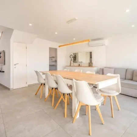 Сasa de vacaciones The Shoreline Spacious 4bdr In Caparica Lisboa