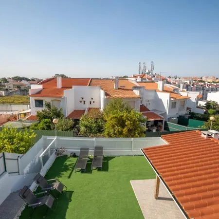The Shoreline Spacious 4bdr In Caparica * Lisboa